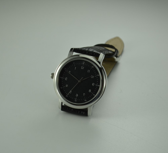 逆時針手錶 優雅小數字 黑面 - 中性 - 全球免運 第4張的照片