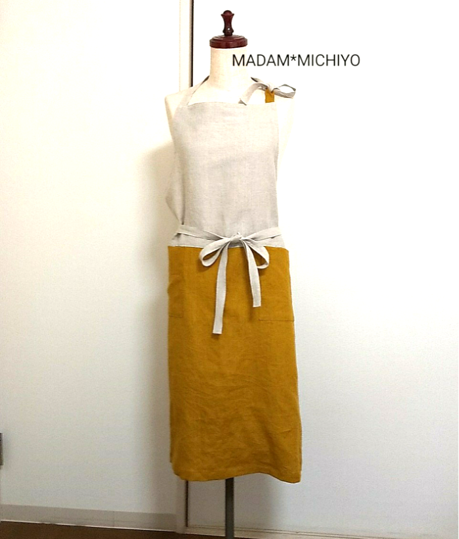 再販リネンのエプロン  ツートンカラー  生なり×カラシ