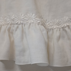 ダブルガーゼのカフェカーテン 裾フリル付き 3枚目の画像