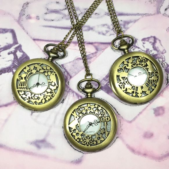 不思議の国のアリスのアンティーク調懐中時計【ネックレス