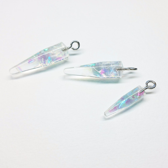 つららグレアサイケデリックネックレス。スモール。オーロラ