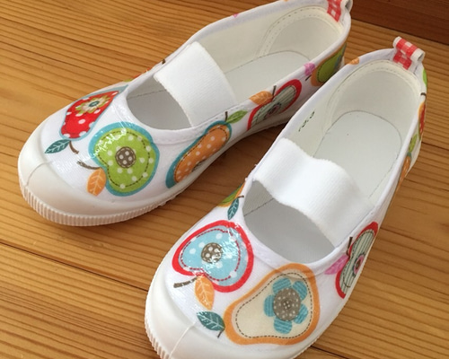 入園・入学 オーダー☆りんご柄デコパージュ上履き 靴 K＊Smama 通販