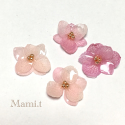 《Mami.t》 紫陽花のノンホールピアス／ピアス 1枚目の画像