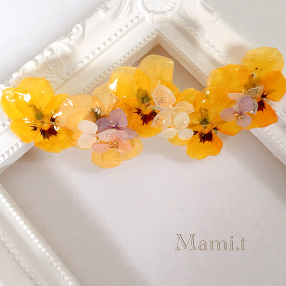 Mami.t》 黄色のビオラとカラフルなミニ紫陽花のバレッタ バレッタ 