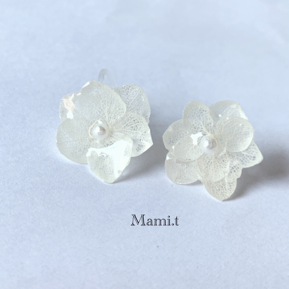 《Mami.t》  再販♡紫陽花 ピアスorイヤリング 2枚目の画像