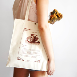 手製絲印帆布托特包，復古茶具字典圖案 第4張的照片