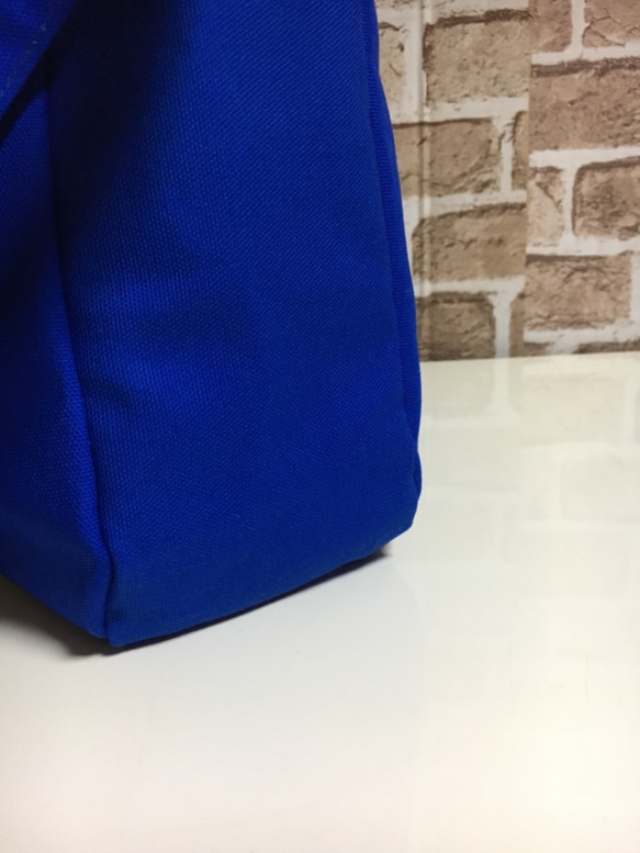 ロイヤルブルーの2wayバッグ（Lサイズ） 2枚目の画像