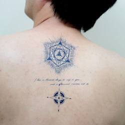 LAZY DUO 幾何 煉金術 鑽石 星 簡約 精靈 手繪風剌青紋身貼紙 三角 塔羅 型格 清新 台灣製 防水 防汗 藍 第1張的照片