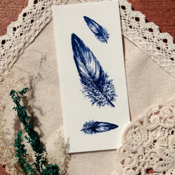 LAZY DUO 貼るTATOO 一時的な入れ墨 タトゥーステッカー 可愛 青 手描き 綺麗 翼 月 ムーン 星 羽根 3枚目の画像