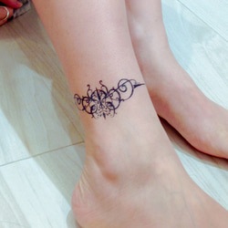 LAZY DUO 貼るTATOO 一時的な入れ墨 タトゥーステッカー 星 青 手描き 幾何 ひし形 セクシー ダイヤモン 1枚目の画像