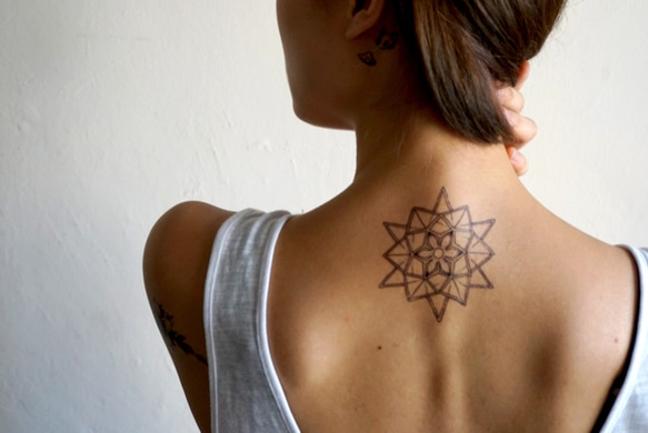 LAZY DUO TATOO J08 灰 黑 幾何 水彩 手繪紋身貼紙  唯美 圓形 塔羅 夢 三角 鑽石 henna 第2張的照片