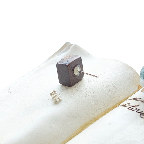 手工木製針狀耳環 “正方”   單個    純銀耳針  禮物訂製 第2張的照片