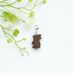 手工木製吊飾＠兔   魅力  墜子 (可改變在頸鍊／手鍊／耳環) 第1張的照片