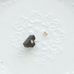 手工木製耳環 “拼圖 － T  單個 純銀耳針 禮物訂製 第2張的照片