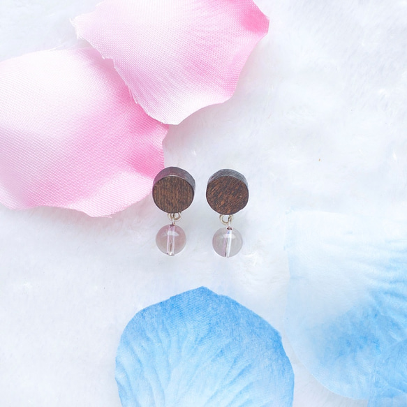 手工木製 圓形櫸木 粉紅水晶耳環 純銀耳針 禮物訂製 第1張的照片