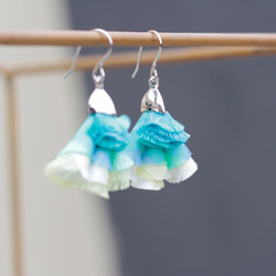 淡雅青草地絲稠耳環｜Thai Silk Hook Earring 第3張的照片