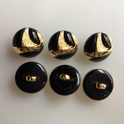 アンティーク ボタン 6個セット 小 ブラック 黒 ビンテージ 昭和レトロ 個性的ボタン ハンドメイド素材 イヤリング 2枚目の画像