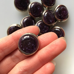 アンティーク ボタン 6個セット ビンテージ 昭和 レトロ 個性的 ハンドメイド素材 シルバー 紫 アクセサリー 2枚目の画像
