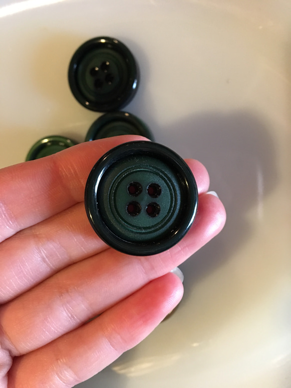 アンティーク ボタン 2個セット ビンテージ 昭和 レトロ 個性的 ハンドメイド素材 [ネイビー 紺] アクセサリー 6枚目の画像