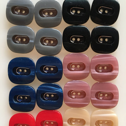 好きな色を選んで下さい！ アンティーク ボタン 4個 ビンテージ 昭和 レトロ 個性的 ハンドメイド素材 デッドストック 4枚目の画像