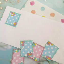 〔送料無料〕切手風ピンクと水色水玉柄のミニミニメッセージカード 2枚目の画像