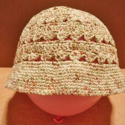 ニット帽☆イタリア製の毛糸使用☆カーキー色　小さめレディース 1枚目の画像
