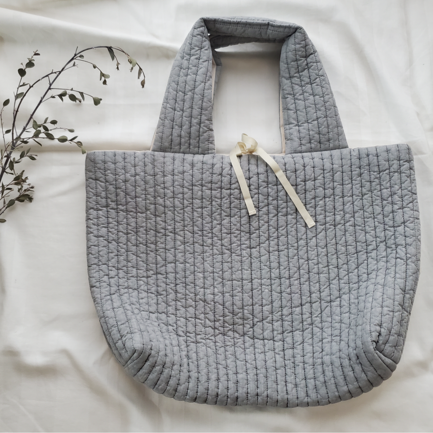 [予約商品] イブルトートバッグ　gray　ポケット沢山　洗えて便利