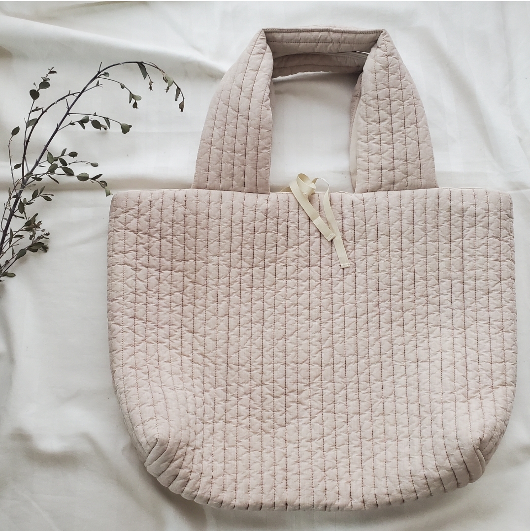 【再販】[予約商品]イブルトートバッグ　beige　ポケット沢山　洗えて便利
