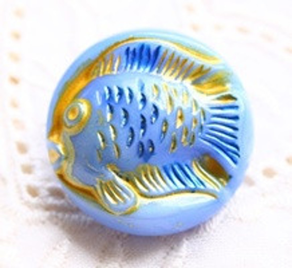 チェコボタン（魚・ブルー）サイズ22mm◆1個◆ 2枚目の画像