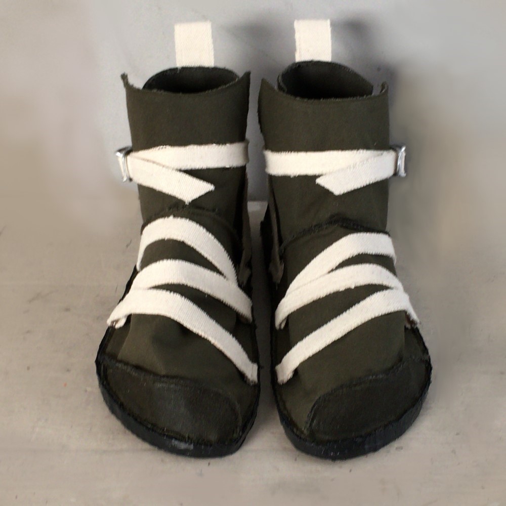 ベルテッドスニーカー High-top 2