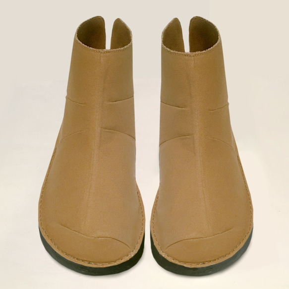 Back Slit Canvas Boots 第4張的照片