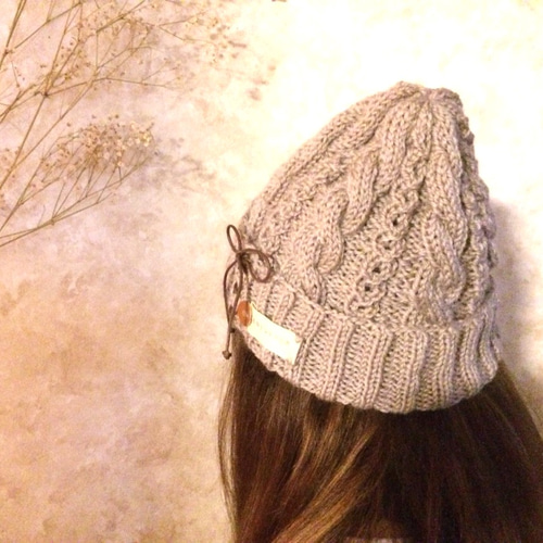 ベージュ編み上げリボン♪秋冬ニット帽子デザインB ニット帽・ビーニー