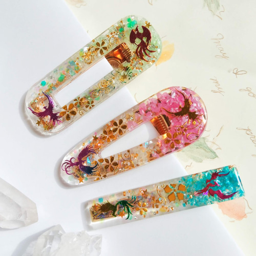 レジンヘアクリップ 3点セット ～瑞兆～ 一点ものです ヘアクリップ 