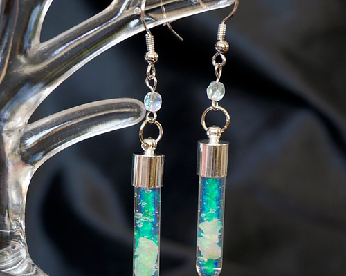 0_eed3aae624e176a5efe8cb6f6518