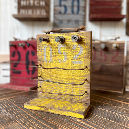 ○サビサビ ジャンクなウォールシェルフ○木製 キーフック ウォール