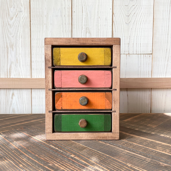 アンティーク 木製4引き出し 収納ボックス アンティーク 木製4引き出し 収納ボックス 4段小引き出し 古道具 木製