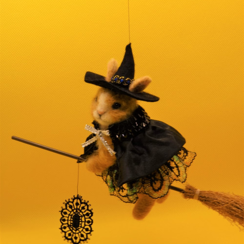 よ*か様 羊毛フェルト ハロウィン 魔女の女の子 ハロウィン フェルト 飾り