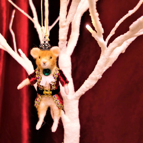 【たし1012さま】vintage ❀ マットゴールドの クルミオーナメント クリスマスツリー 飾り オーナメント ボール GOODWILL (グッドウィル