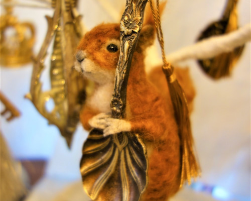 赤リス 2WAY 置物＆オーナメント 羊毛フェルト 羊毛フェルト