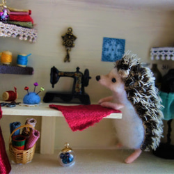 「ハリネズミの仕立て屋さん」　ミニチュアドールハウス　羊毛フェルト　送料無料 3枚目の画像