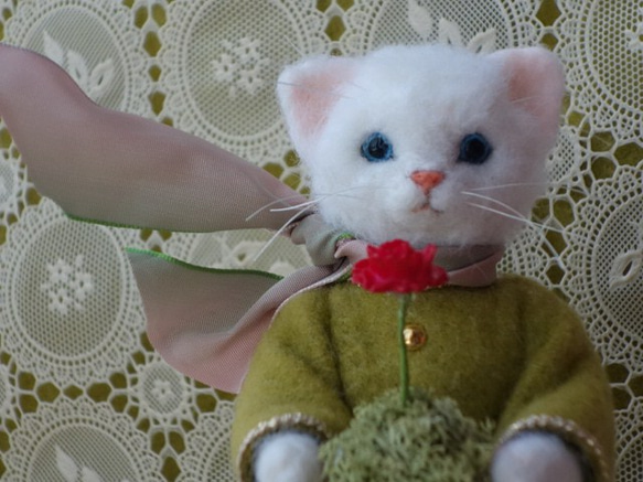 送料無料　星の王子さま子猫　羊毛フェルト 4枚目の画像