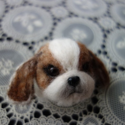 シ―ズ―のブローチ 犬 羊毛フェルト 羊毛フェルト WoolenDogs Samantha