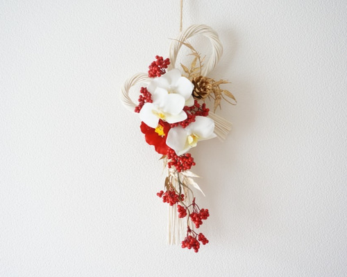 しめ縄★胡蝶蘭⑤椿　お正月飾り　しめ縄リース　しめ飾り　紅白 9c48b4a512f7c03b7b431416920a8a