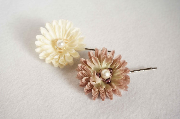 Flower Hair Accesary, handmade, Gift 第1張的照片