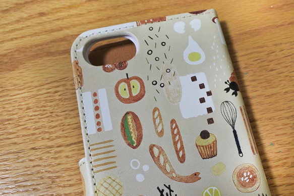 手帳型スマホケース「パン屋さん」《 iPhone・Android機種対応》  受注制作 (6/10最終〆切) 2枚目の画像