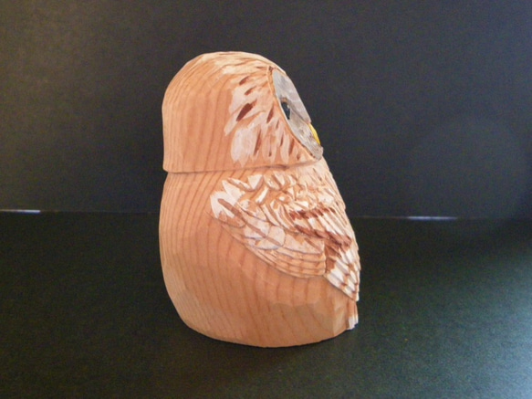 【特別価格】フクロウ（中）木彫り置物　　 4枚目の画像