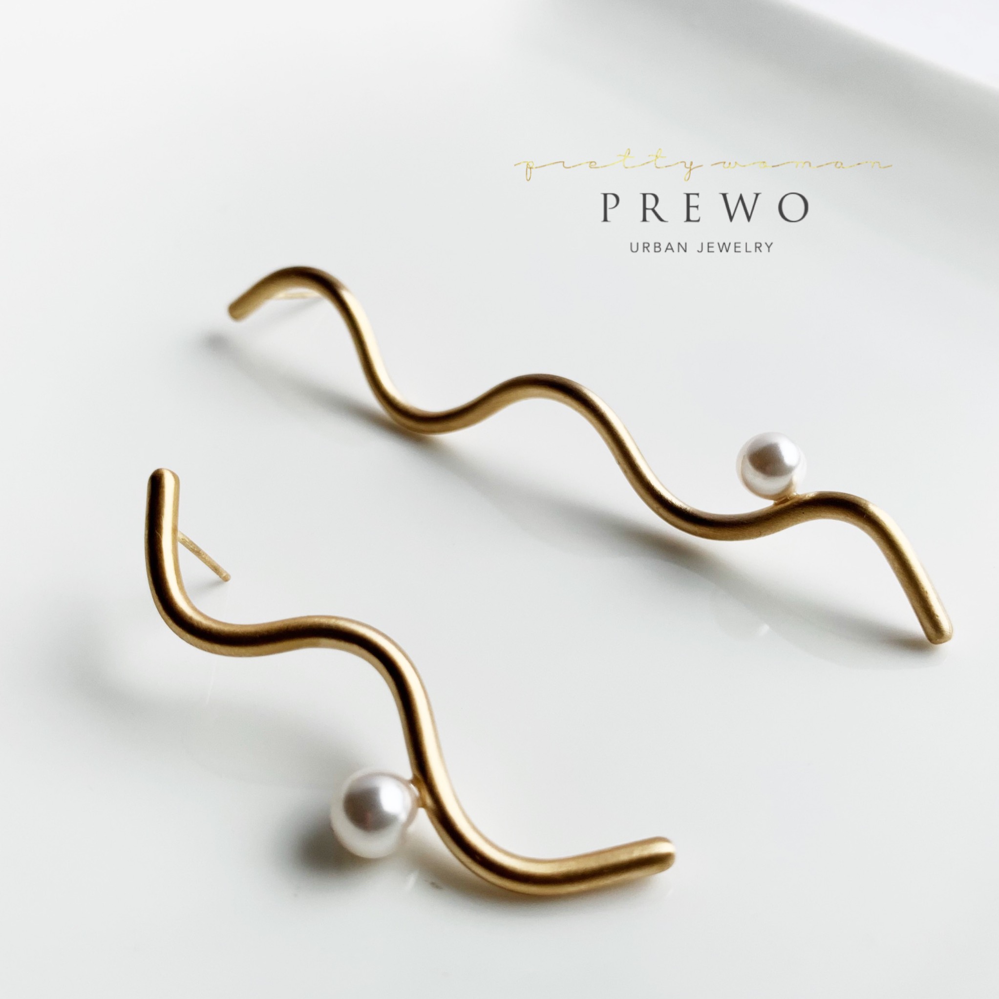 《受注製作》K18GP NAMIパールアシンメトリーピアス