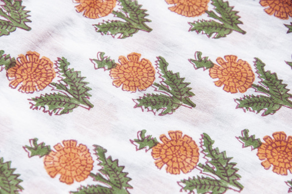 聖誕節禮物 交換禮物 情人節禮物 閨蜜生日禮物 民族風印度手工木刻印植物染圍巾手織圍巾 編織圍巾 草木染純綿絲巾-南美洲 第10張的照片