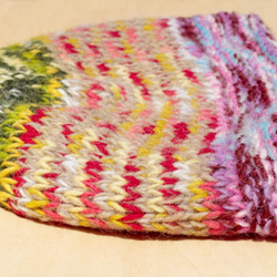 Wool 手編純羊毛帽 / 針織內刷毛毛帽 / 手織毛帽 / 毛線帽  (made in nepal) - 漸層彩虹色 第6張的照片
