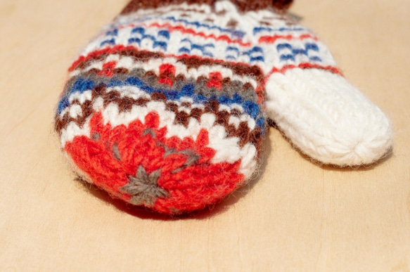 Wool gloves 針織純羊毛保暖手套 / 羊毛手套 / 露趾手套 / 內刷毛手套- 森林風北歐費爾島圖騰nepal 第8張的照片